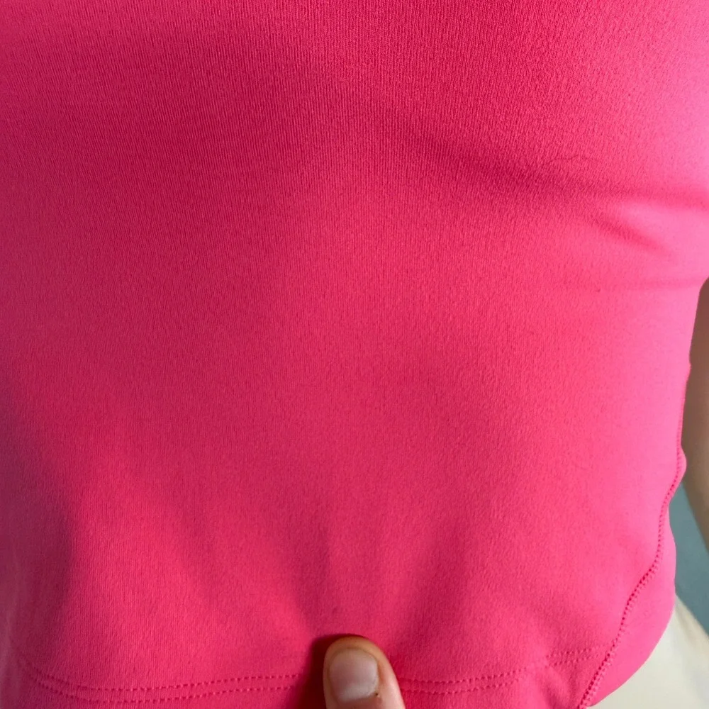 lululemon Women's Shirt 4 Align Tank top Built in bra Small Crop Padded D4-25